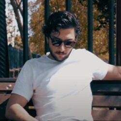 دانلود آهنگ