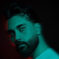 دانلود آهنگ